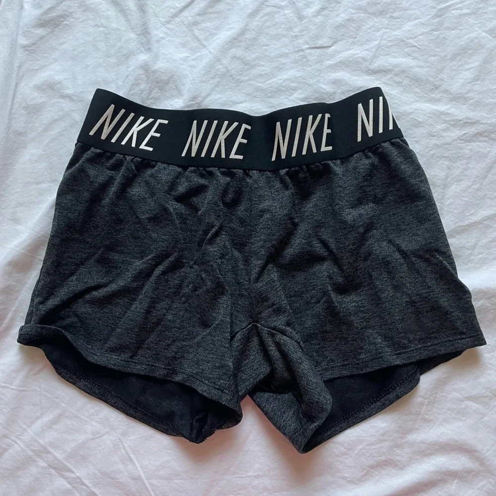 Nike spandex shorts, size S - Picture 1 of 2